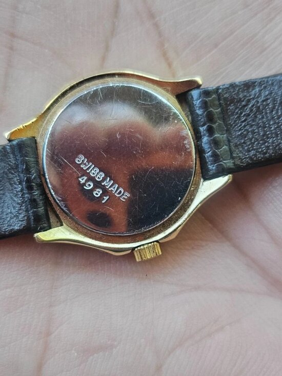 Vintage Jean Roches Ladies Wristwatch Swiss Made Gold Tone Case Analog Watch main image 10